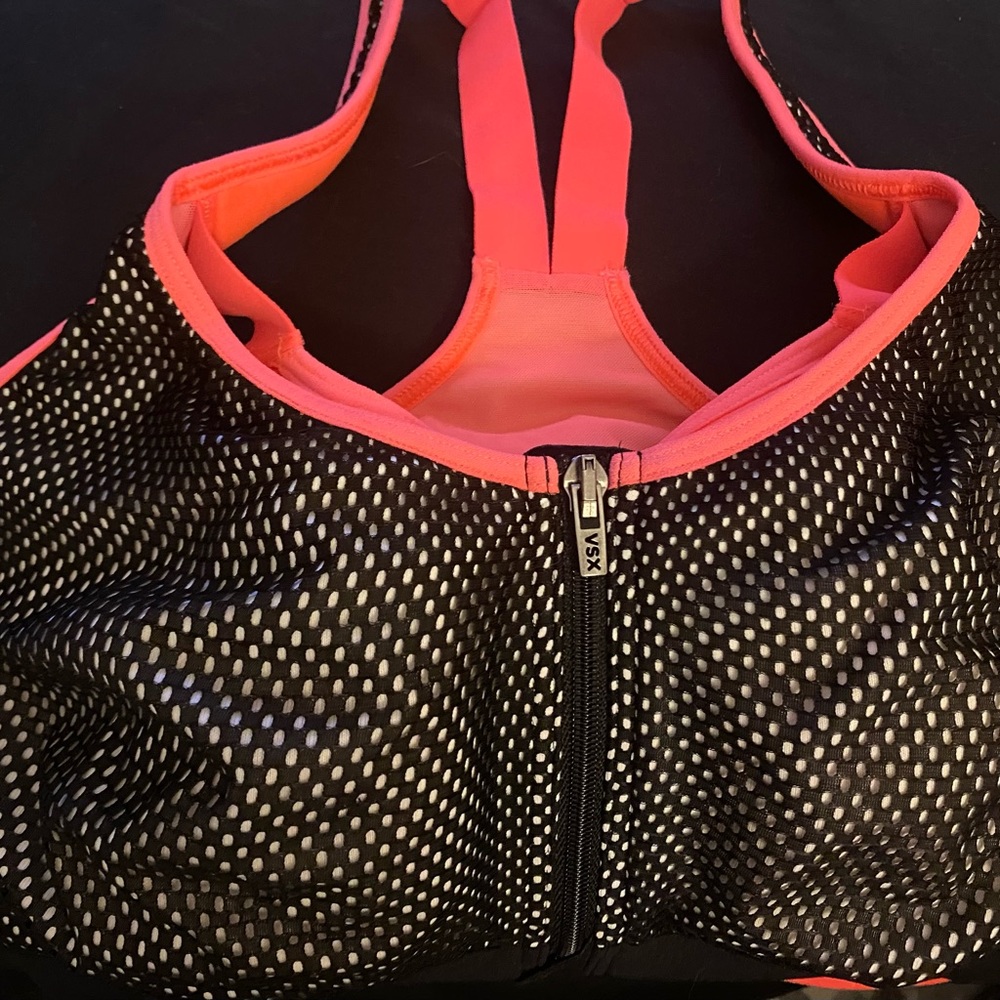 VICTORIA'S SECRET Sports Bra